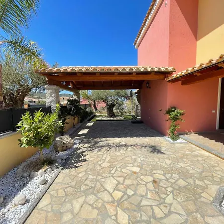 Villa Casa Eleonora Agora' *