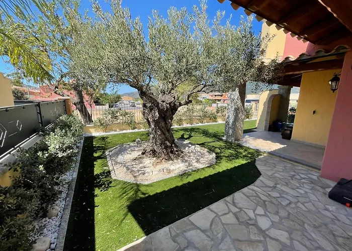 Casa Eleonora Agora' * Villasimius